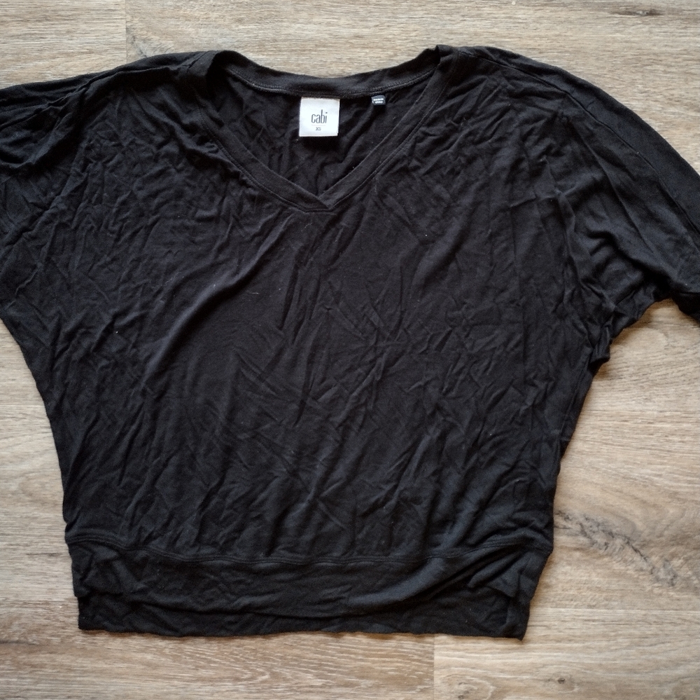 CAbi Black V-Neck Crop Top. Size XS